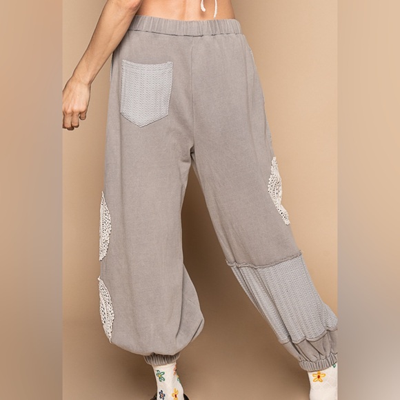 NWT POL Boho Crochet Doily Patchwork Jogger Sweats Sweat Pants Joggers Grey - Picture 7 of 13